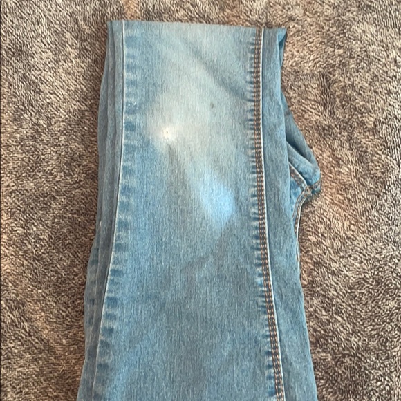 Kids clothes bundle - Picture 6 of 6